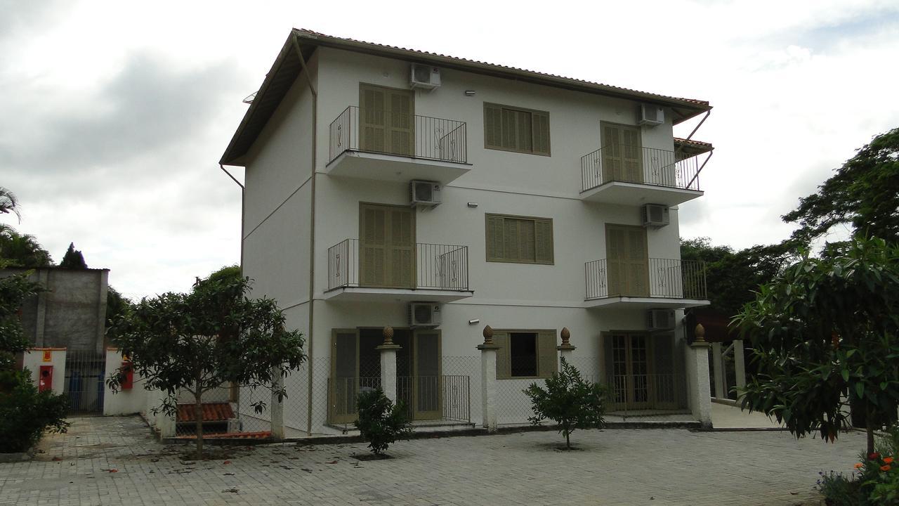 Flats Martinez Conservatoria